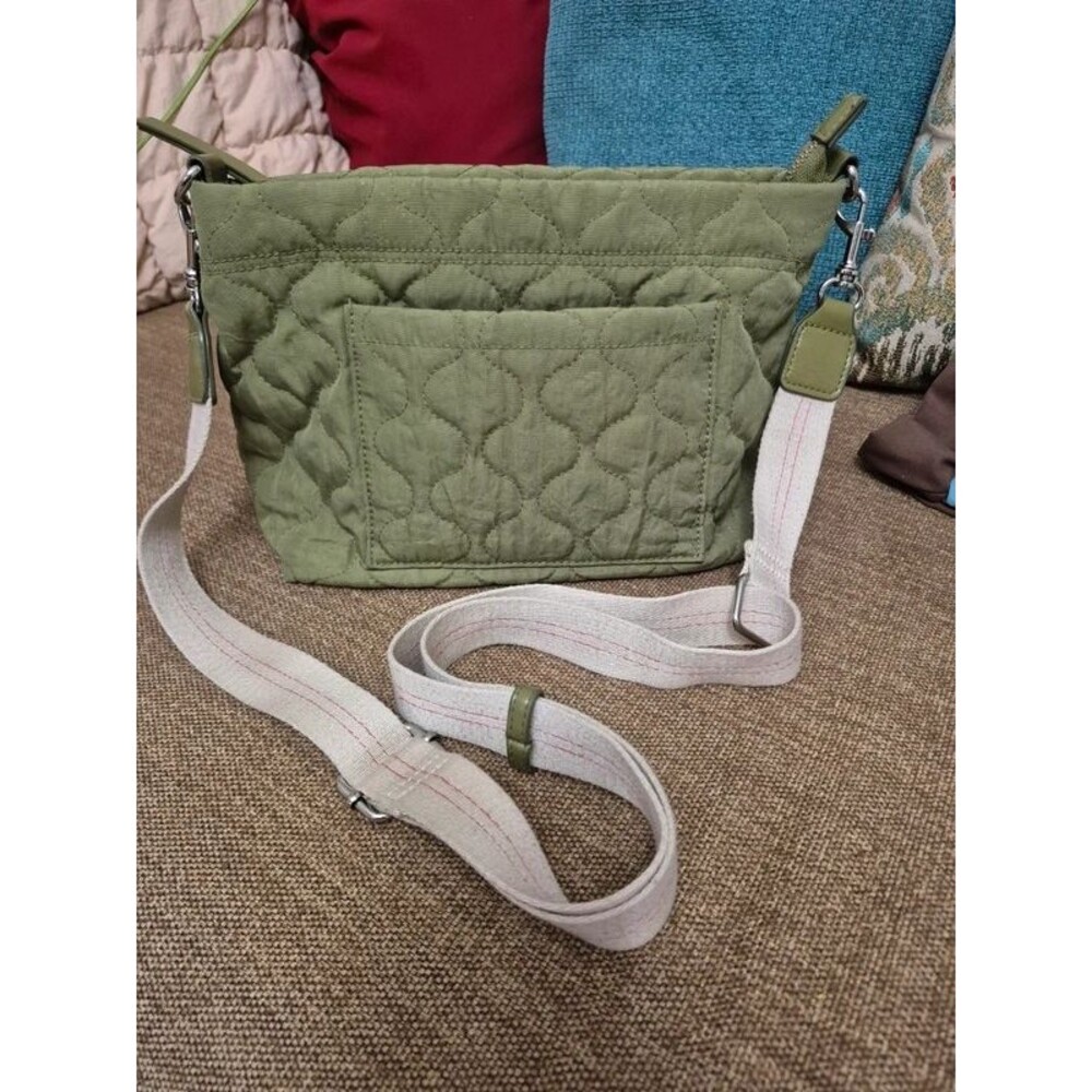 Universal Thread Quilted Crossbody Bag Olive Green